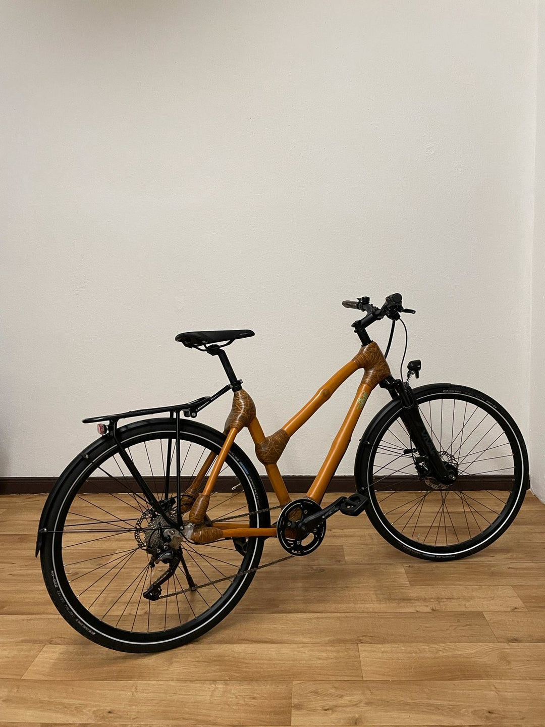 bambus fahrradrahmen kaufen MyBoo Tano Bambus-Fahrrad Trekking 55cm Rahmen – MabeaMobility