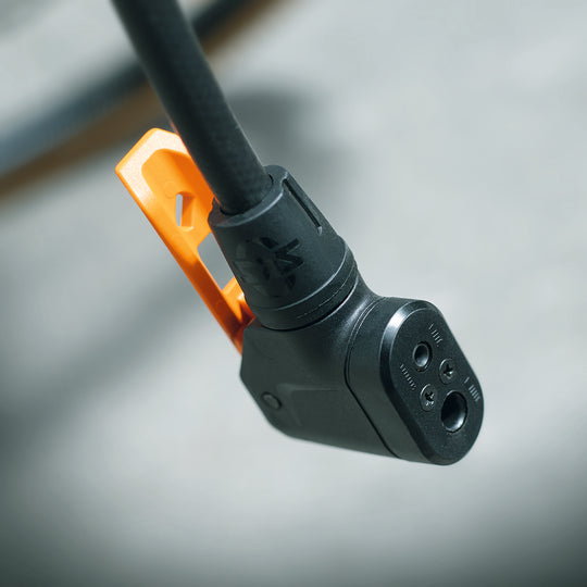 https://www.sks-germany.com/sks/prodpic/AIR-X-PLORER-10-0-11662_b_3.JPG
