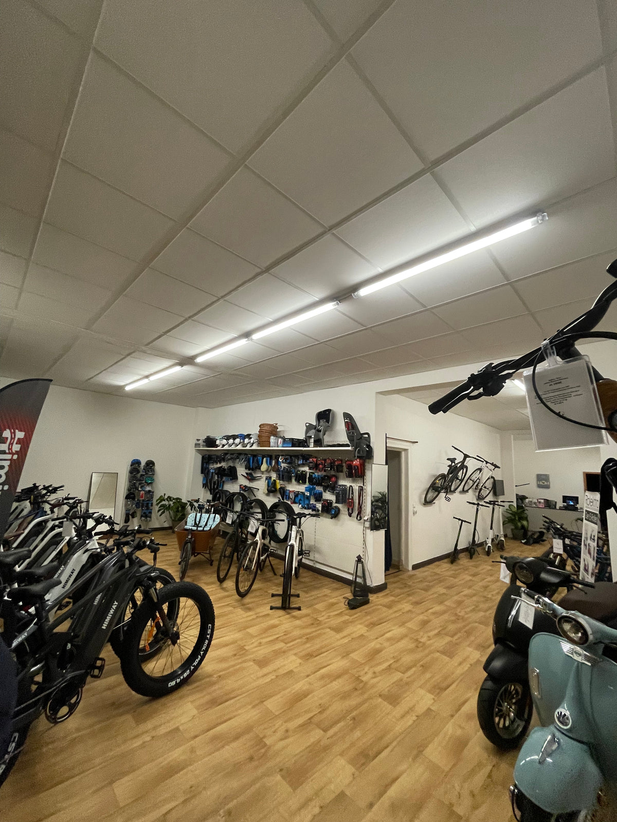 Himiway Cruiser D3 - All Terrain E-Bike – MabeaMobility