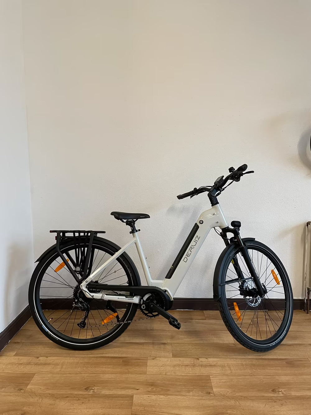 E-Bike Deruiz Mica G in weiß - Gebrauchtes Vorführmodell - 2 Jahre Garantie